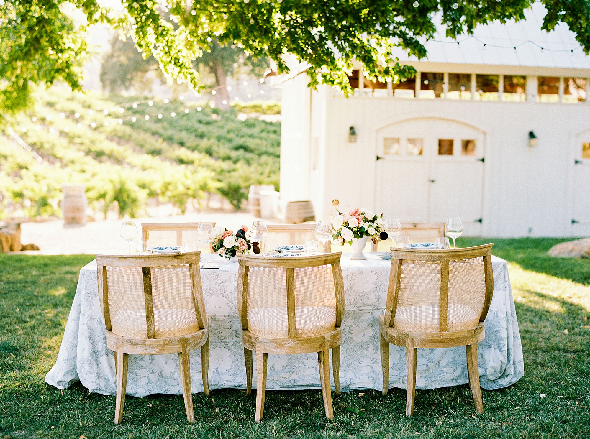 HammerSky Wedding Inspiration Featured on Hey Wedding Lady with Vanessa Noel Events - Ashley Baumgartner - SLO Wedding Photographer_0022.jpg