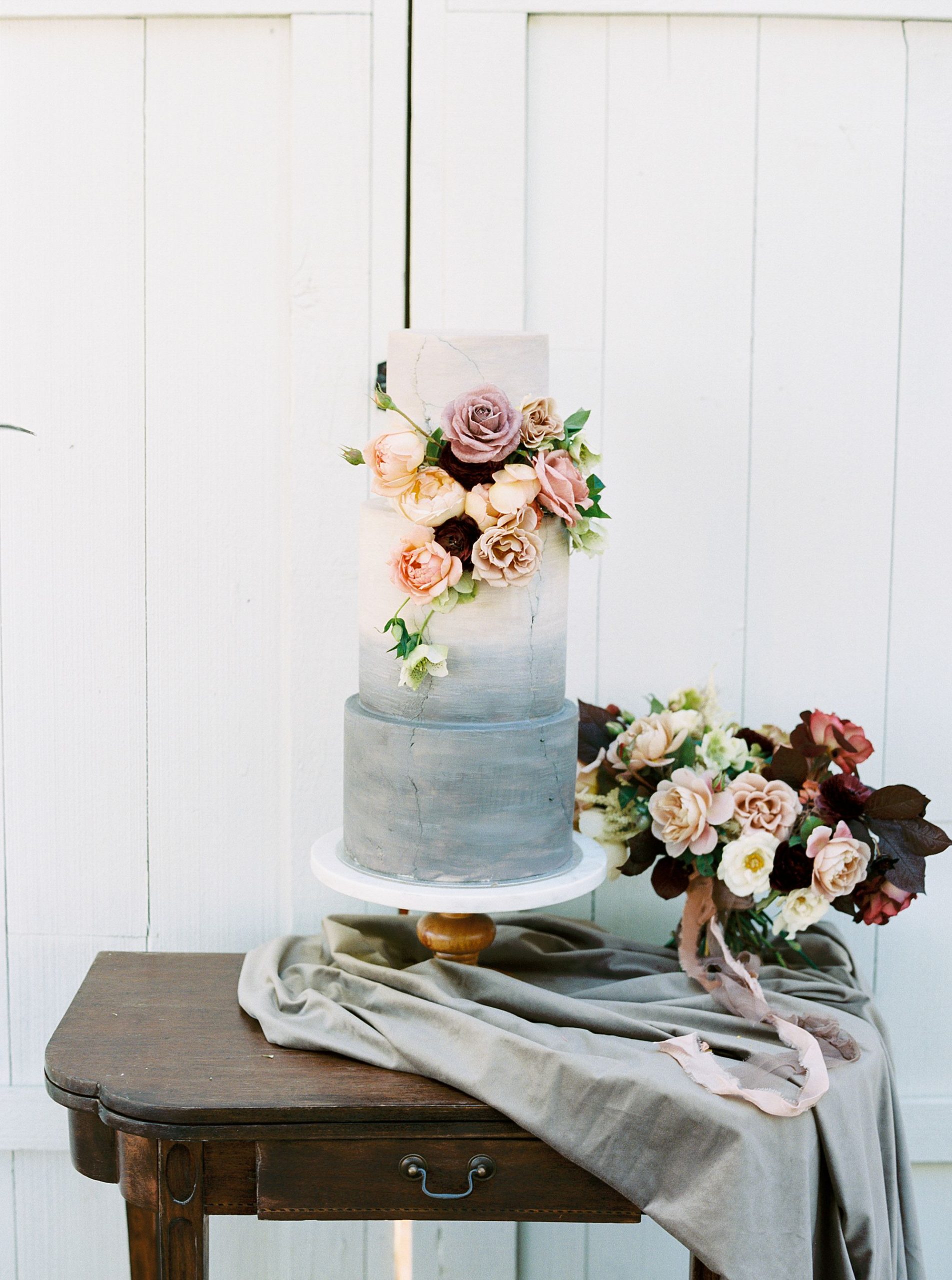 HammerSky Wedding Inspiration Featured on Hey Wedding Lady with Vanessa Noel Events - Ashley Baumgartner - SLO Wedding Photographer_0030.jpg