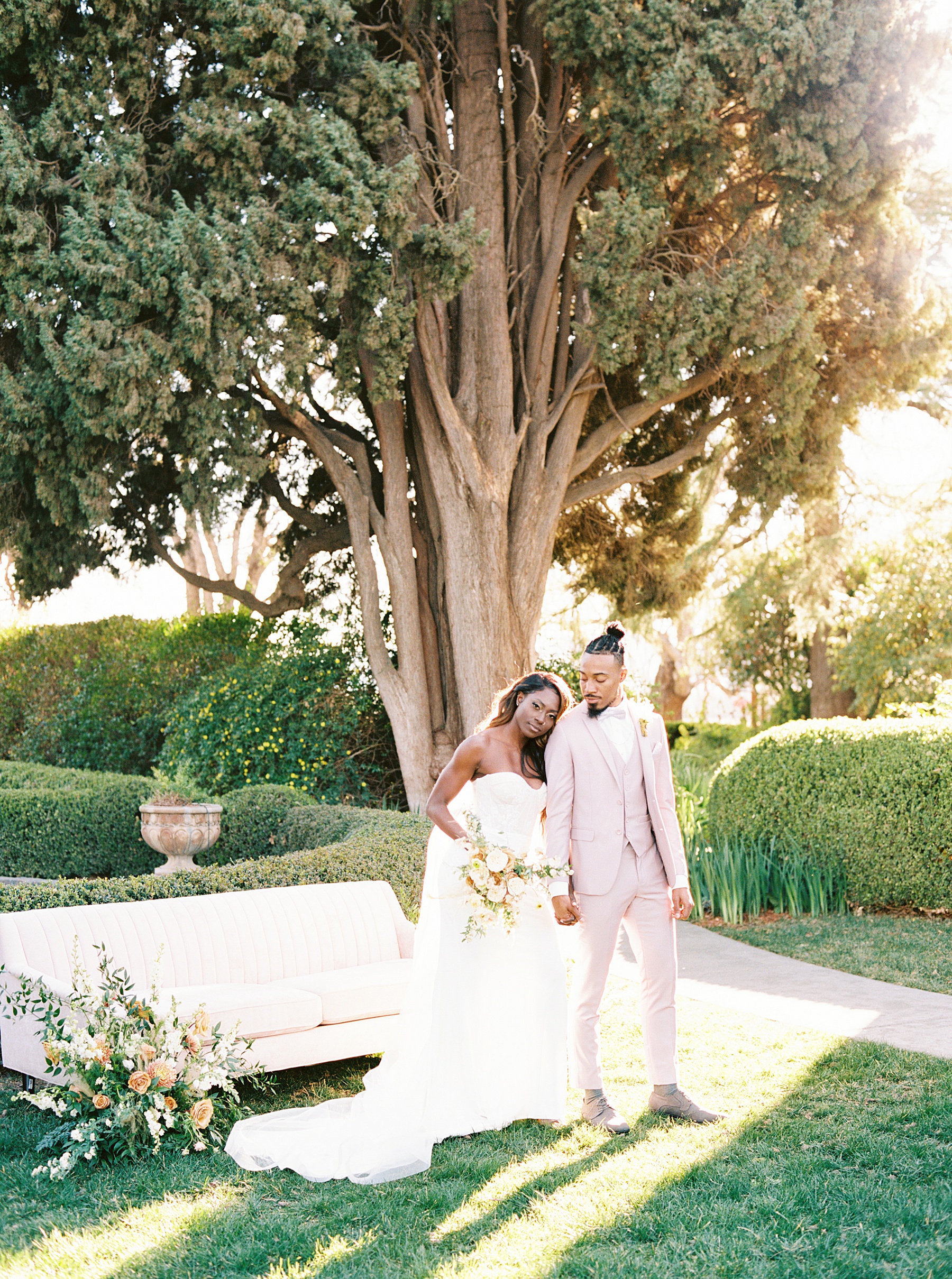 Park Winters Sacramento Wedding Inspiration with Sparkle and Dust Events  - Pantone Color of the Year Featured on Style Me Pretty_0037.jpg