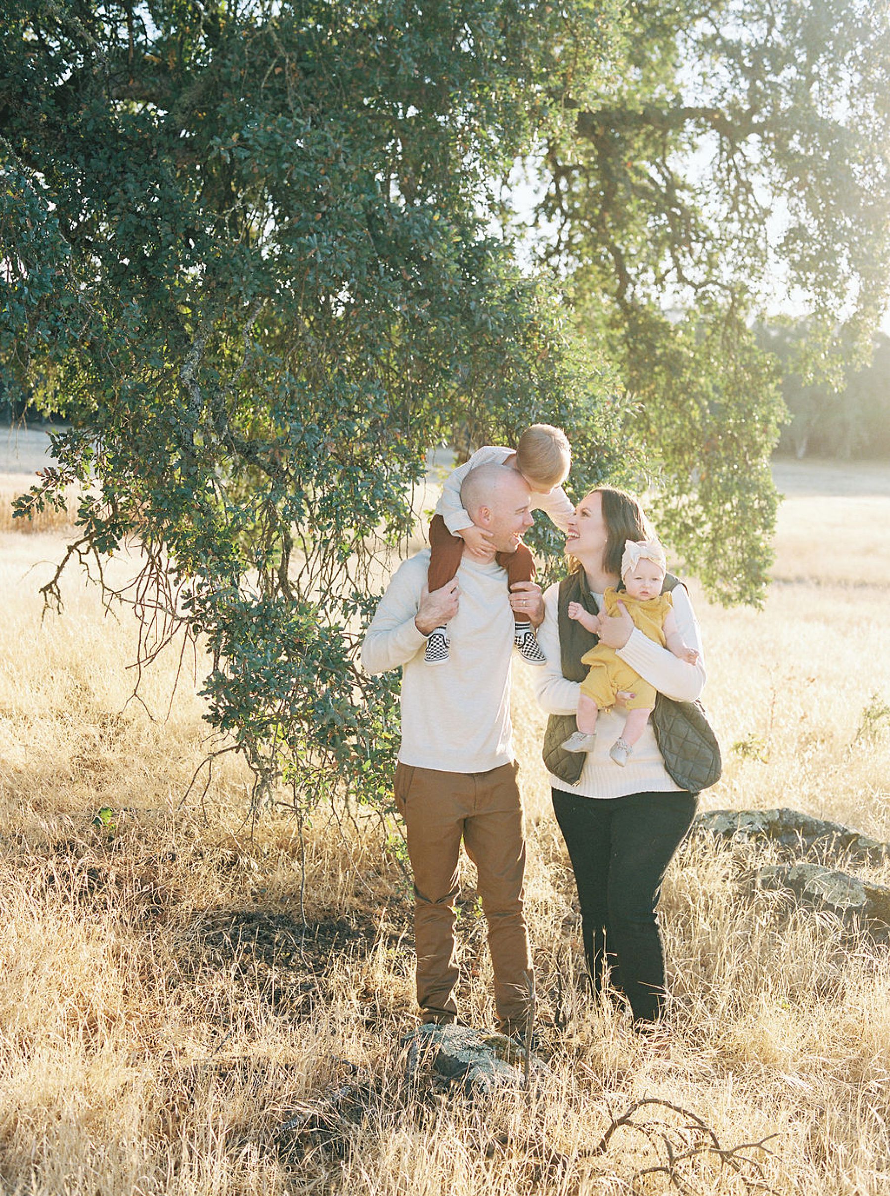 Sacramento Fall Family Session - The Brown Family - Ash Baumgartner - Sacramento Photographer_0018.jpg