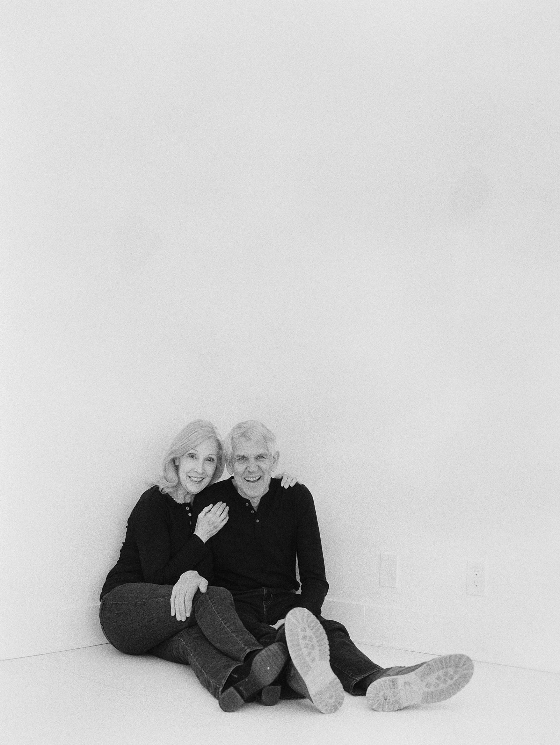 Gramma and Baba and Ellis - Ash Baumgartner - Grandparent Photos - Black and White Film - Alzheimers Legacy_0036.jpg